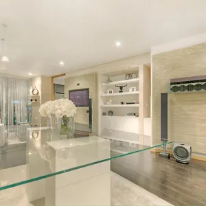  Apartment Hi-end 2br, 2br Apt, Heart Of Canary Wharf - West India United Kingdom